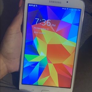 IPad Samsung 4 barely used